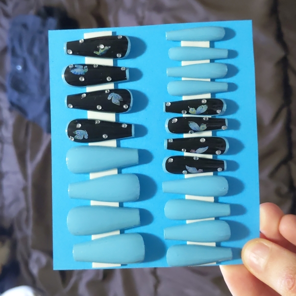 Butterfly Sky Blue Press On Nails - Picture 1 of 4